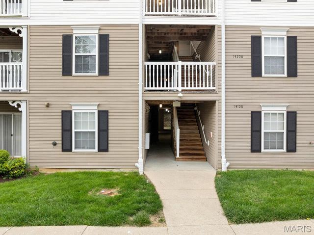 14100 Spring Creek Lane, O'fallon, MO 63368
