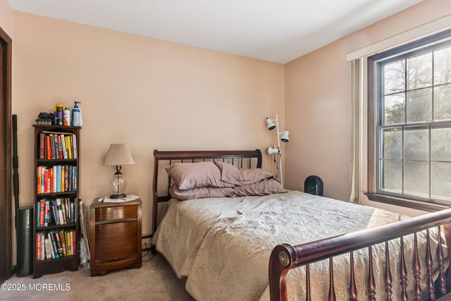 34 Michele Drive, Middletown, NJ 07748