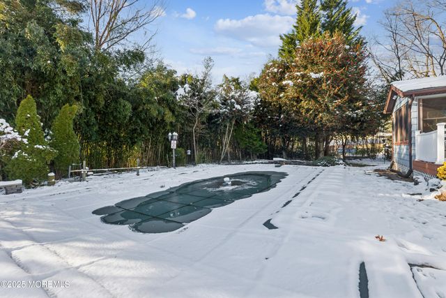 34 Michele Drive, Middletown, NJ 07748