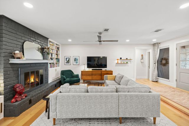 7213 Inspiration DR, Austin, TX 78724