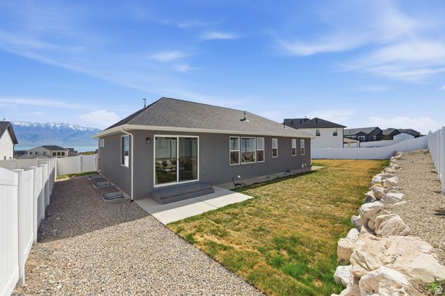 3641 S HIAWATHA CIR, Saratoga Springs, UT 84045