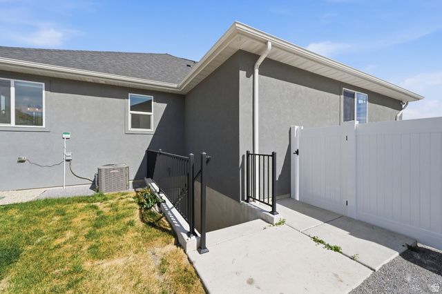 3641 S HIAWATHA CIR, Saratoga Springs, UT 84045