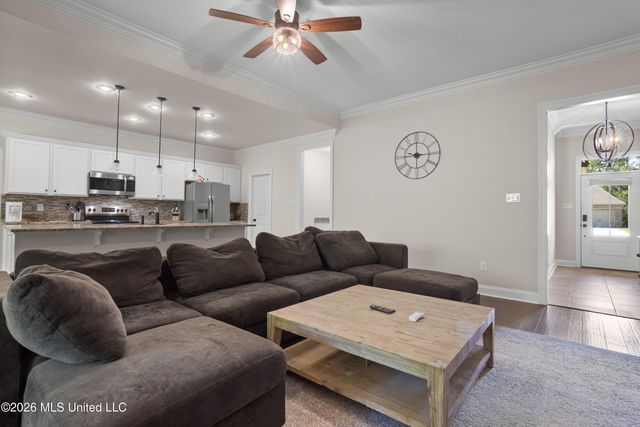 11656 Brookstone Drive, Ocean Springs, MS 39564