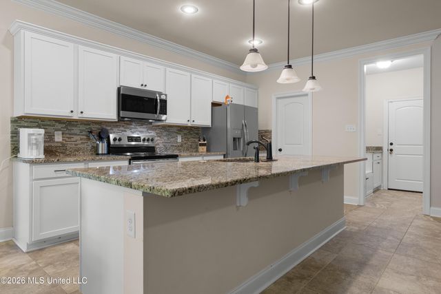 11656 Brookstone Drive, Ocean Springs, MS 39564