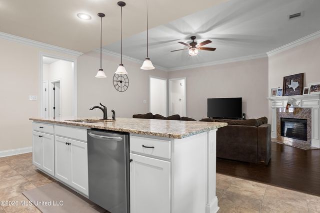 11656 Brookstone Drive, Ocean Springs, MS 39564