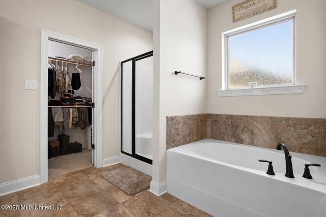11656 Brookstone Drive, Ocean Springs, MS 39564