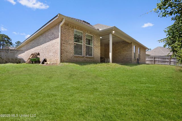 11656 Brookstone Drive, Ocean Springs, MS 39564