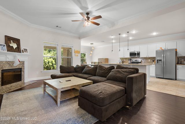 11656 Brookstone Drive, Ocean Springs, MS 39564