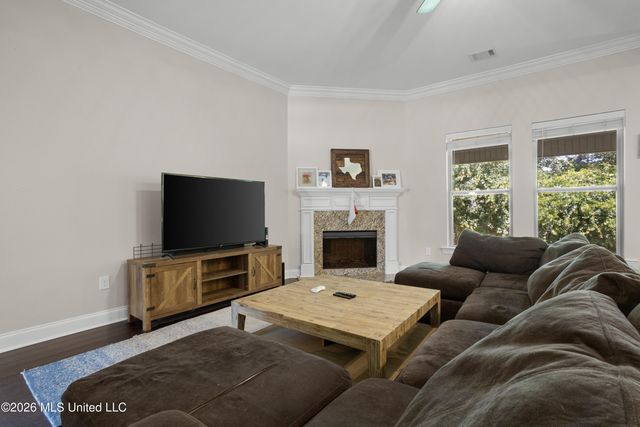 11656 Brookstone Drive, Ocean Springs, MS 39564