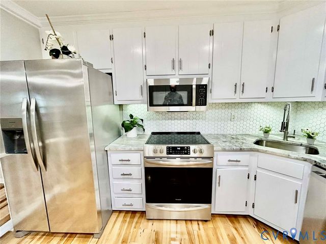 2104 Byron St, Henrico, VA 23222