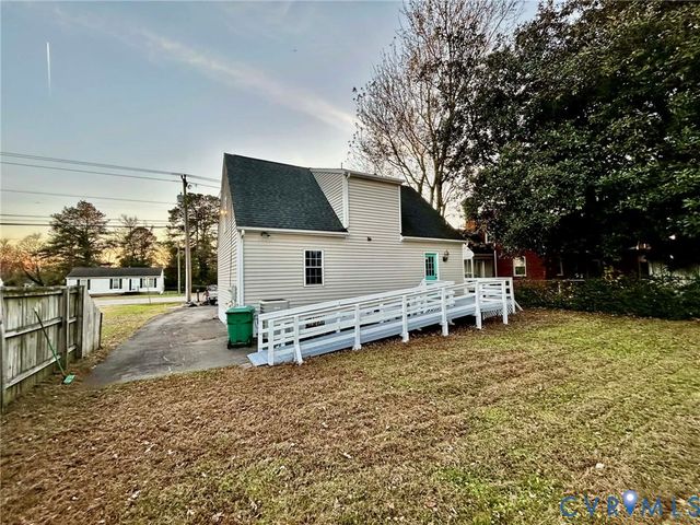 2104 Byron St, Henrico, VA 23222