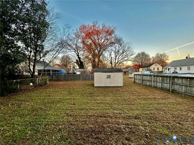 2104 Byron St, Henrico, VA 23222