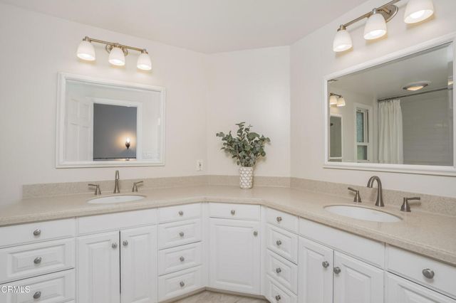 1095 Linda Glen Drive, Pasadena, CA 91105