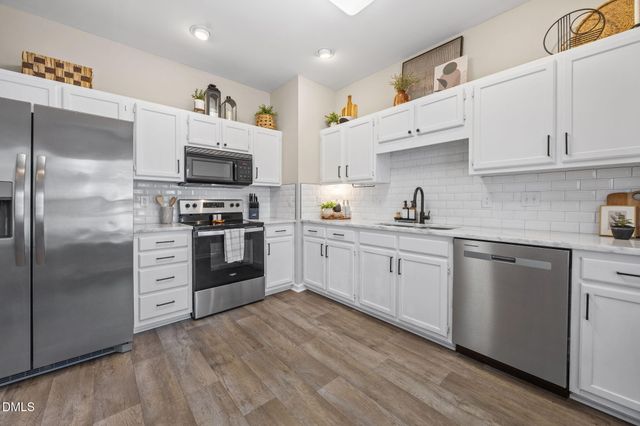 220 Riverwalk Circle, Cary, NC 27511