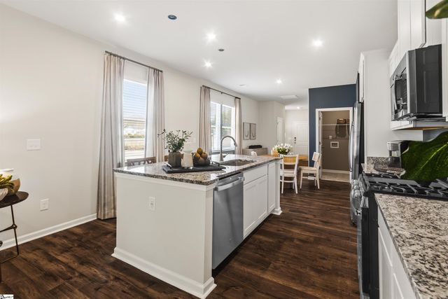 3012 Hillgate Trail, Boiling Springs, SC 29316