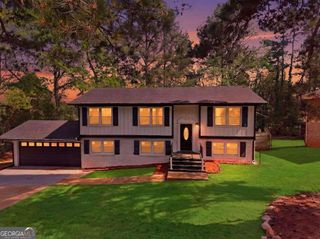 2304 S Hairston Road, Decatur, GA 30035