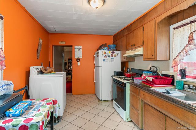 218 Targee Street, Staten Island, NY 10304