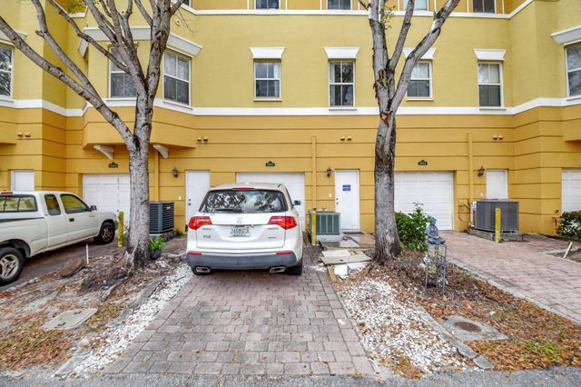 1910 Shoma Drive, West Palm Beach, FL 33414