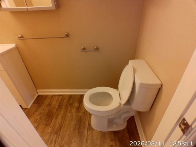 11406 E 10th Street S, Independence, MO 64054