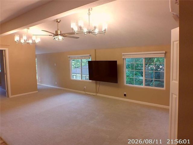 11406 E 10th Street S, Independence, MO 64054