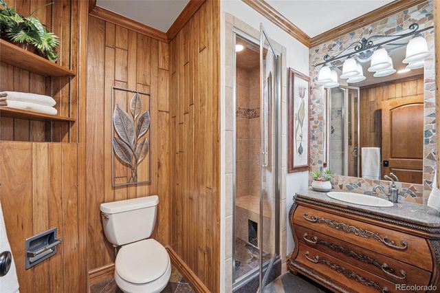 730 Crescent Lane, Lakewood, CO 80214