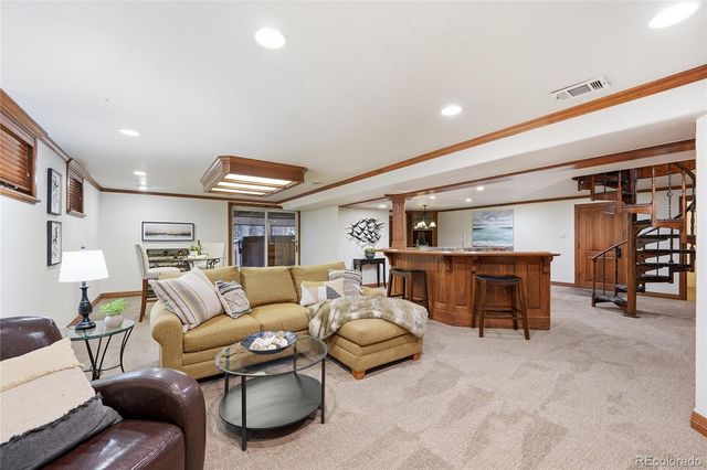 730 Crescent Lane, Lakewood, CO 80214