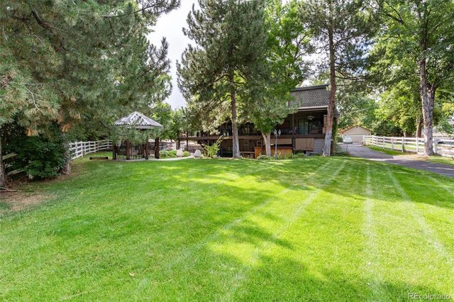 730 Crescent Lane, Lakewood, CO 80214