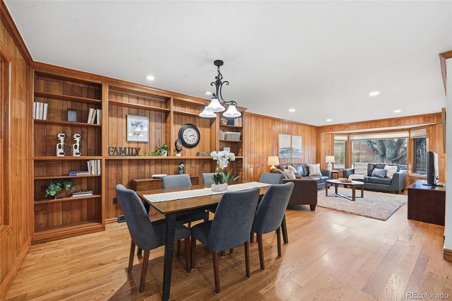 730 Crescent Lane, Lakewood, CO 80214