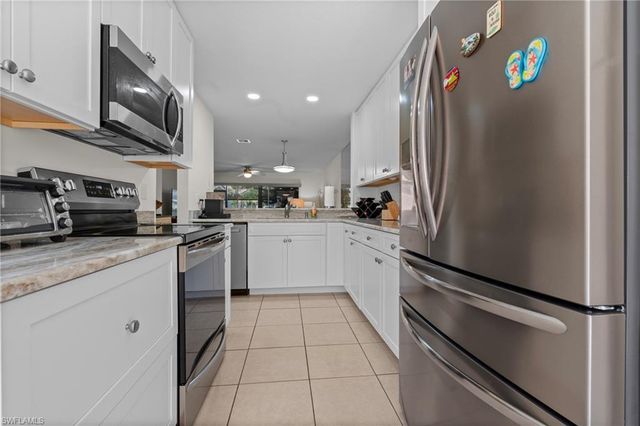 732 Woodshire LN I5, Naples, FL 34105