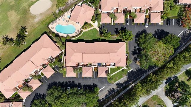 732 Woodshire LN I5, Naples, FL 34105