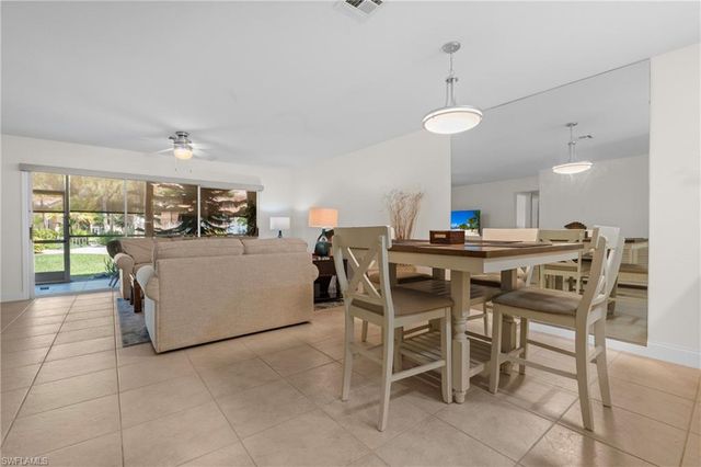 732 Woodshire LN I5, Naples, FL 34105