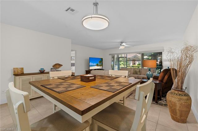 732 Woodshire LN I5, Naples, FL 34105