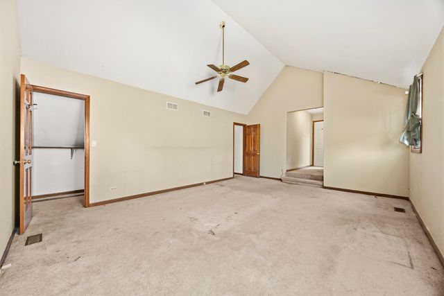 856 Bemis Road, Glen Ellyn, IL 60137