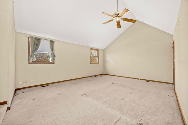 856 Bemis Road, Glen Ellyn, IL 60137