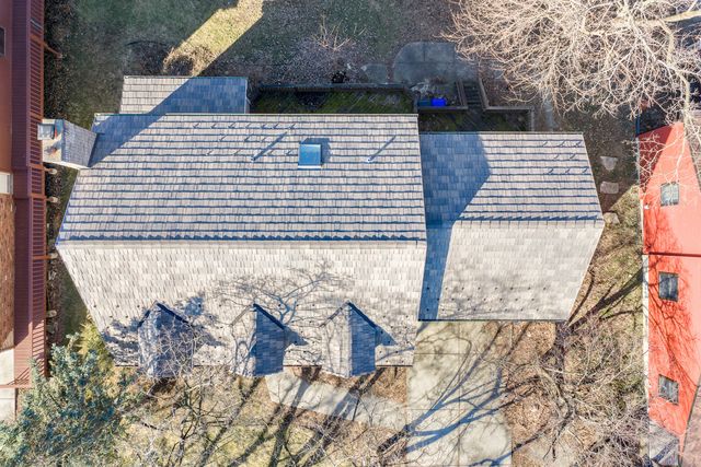 856 Bemis Road, Glen Ellyn, IL 60137