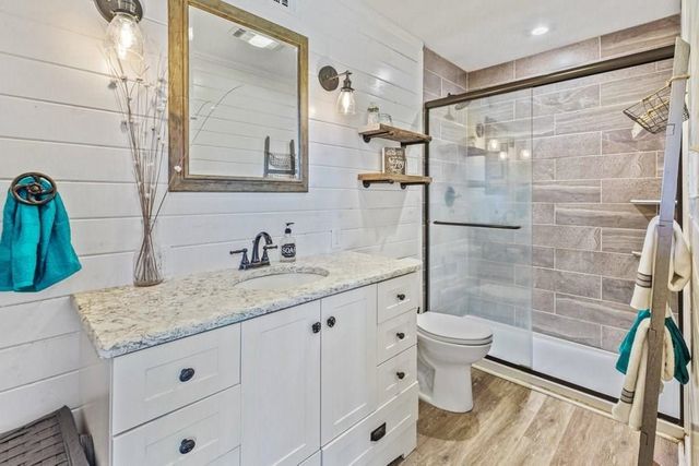 476 Rolling Hill Drive, Lake Charles, LA 70611