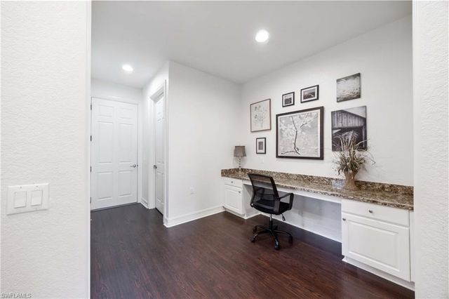 9114 Capistrano ST S 8501, Naples, FL 34113