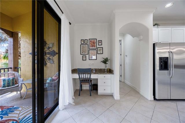 9114 Capistrano ST S 8501, Naples, FL 34113