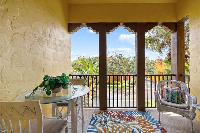 9114 Capistrano ST S 8501, Naples, FL 34113