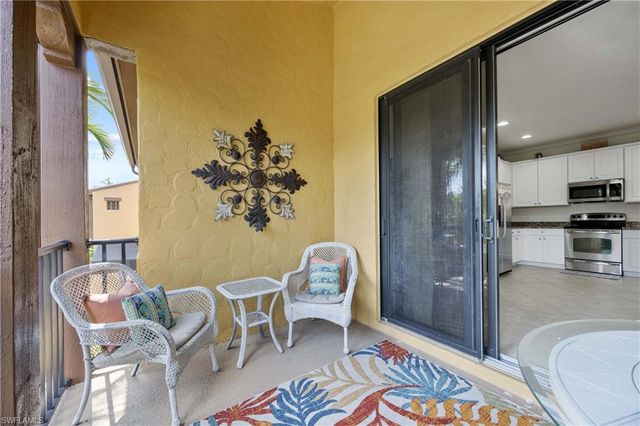 9114 Capistrano ST S 8501, Naples, FL 34113