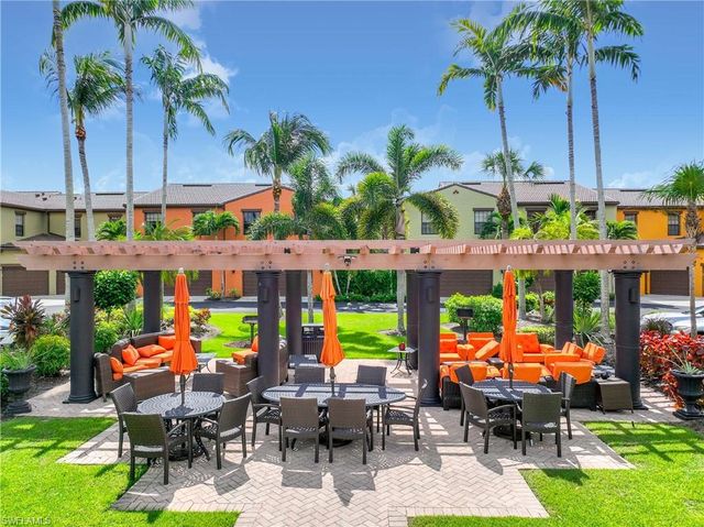 9114 Capistrano ST S 8501, Naples, FL 34113