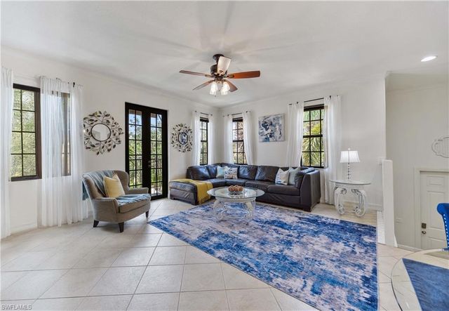 9114 Capistrano ST S 8501, Naples, FL 34113