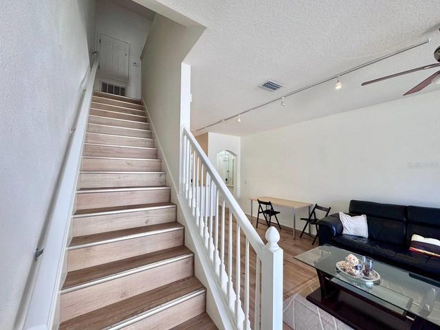 10035 TRANQUILITY WAY, Tampa, FL 33625