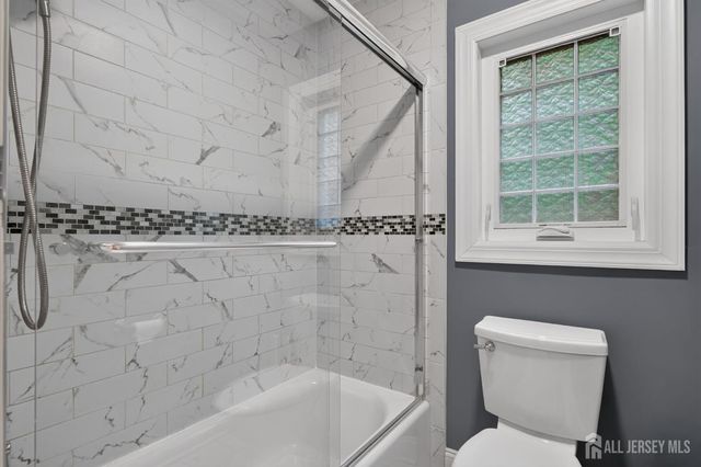 38 Plains Gap Road, North Brunswick, NJ 08902