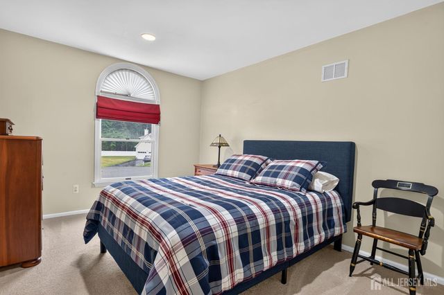 38 Plains Gap Road, North Brunswick, NJ 08902