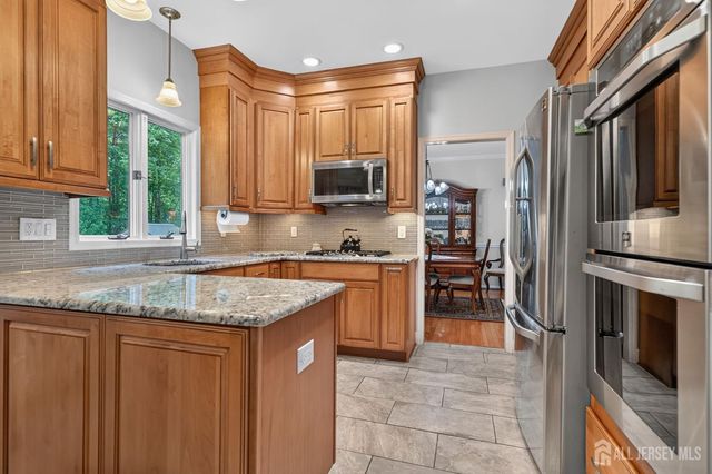 38 Plains Gap Road, North Brunswick, NJ 08902