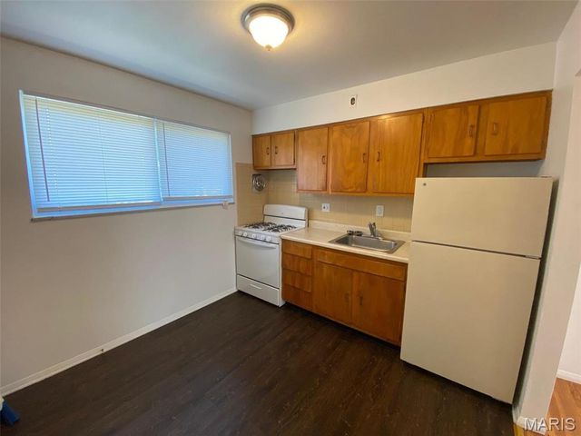 8518 Titchfield Court D, St Louis, MO 63123