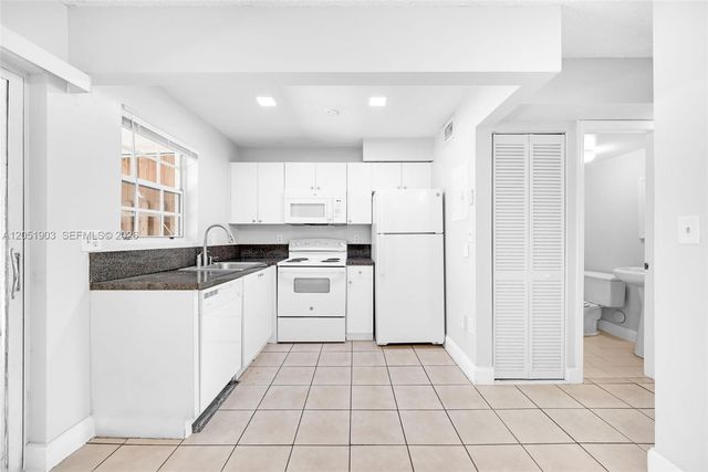7510 SW 152nd Avenue B107, Miami, FL 33193