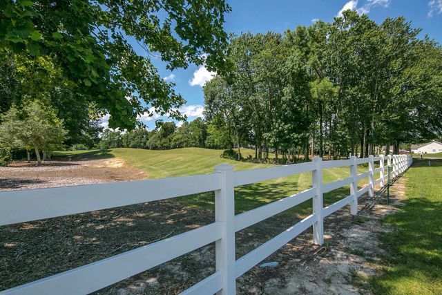805 Abalone Ct., Myrtle Beach, SC 29579