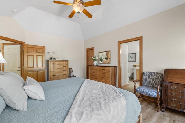 5100 Richmond DRIVE, Racine, WI 53406